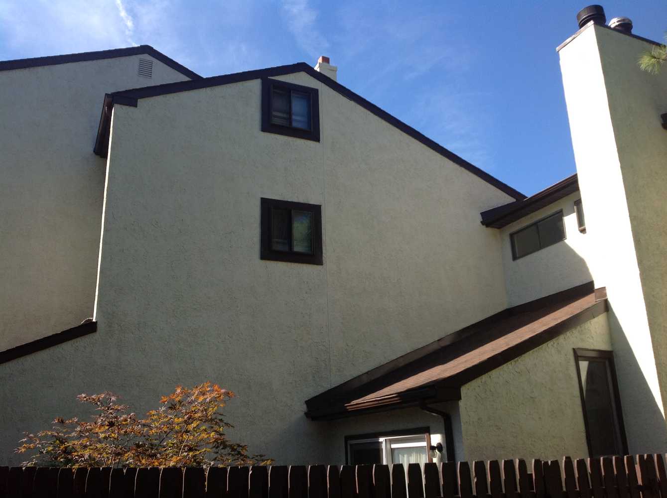 Exterior Stucco Power wash and repaint Photos