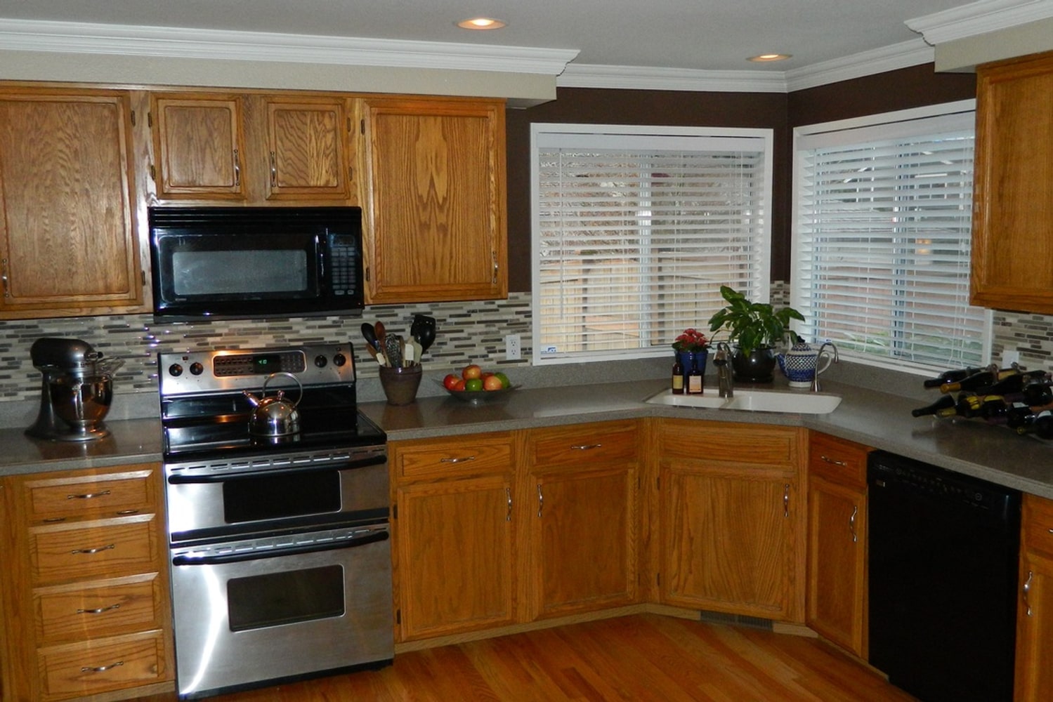 Photo(s) from LauraZB Design, LLC 