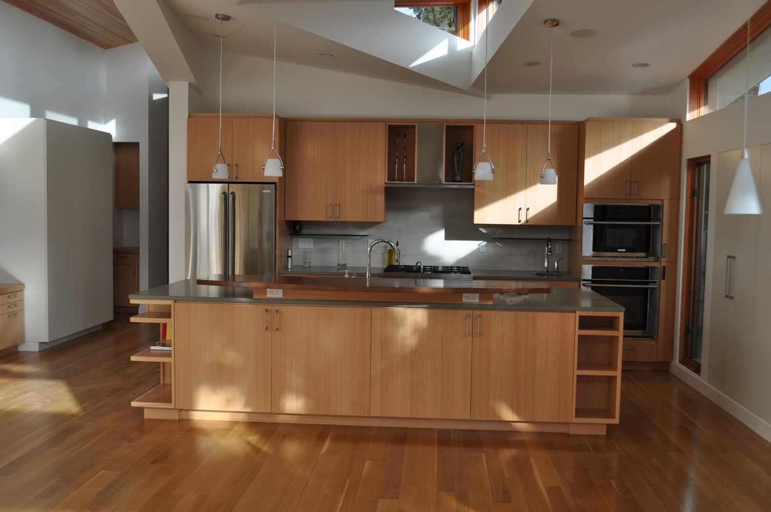 Mountain View, New Contempory Home