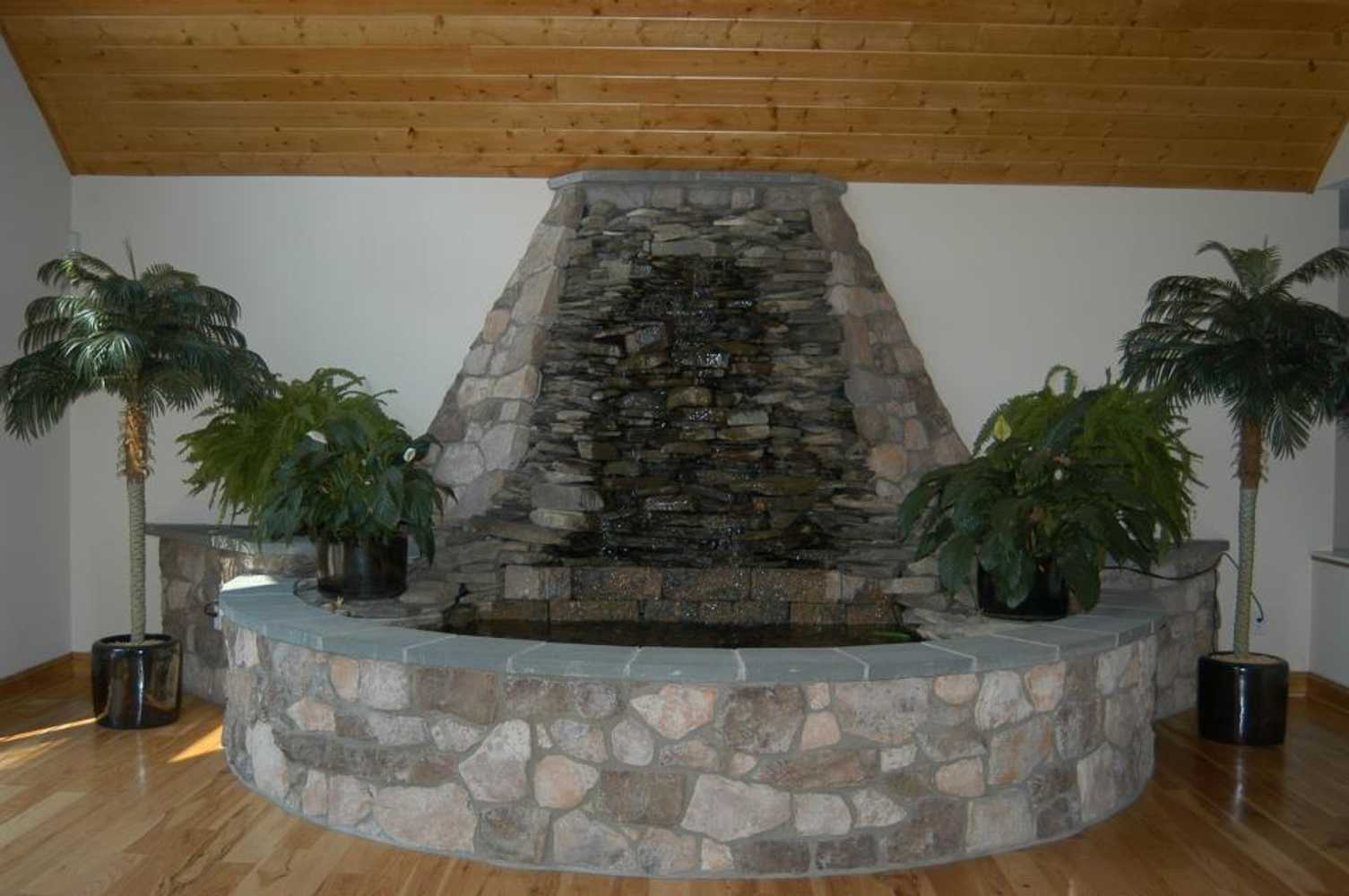 Photo(s) from Quality Stone Veneer Inc