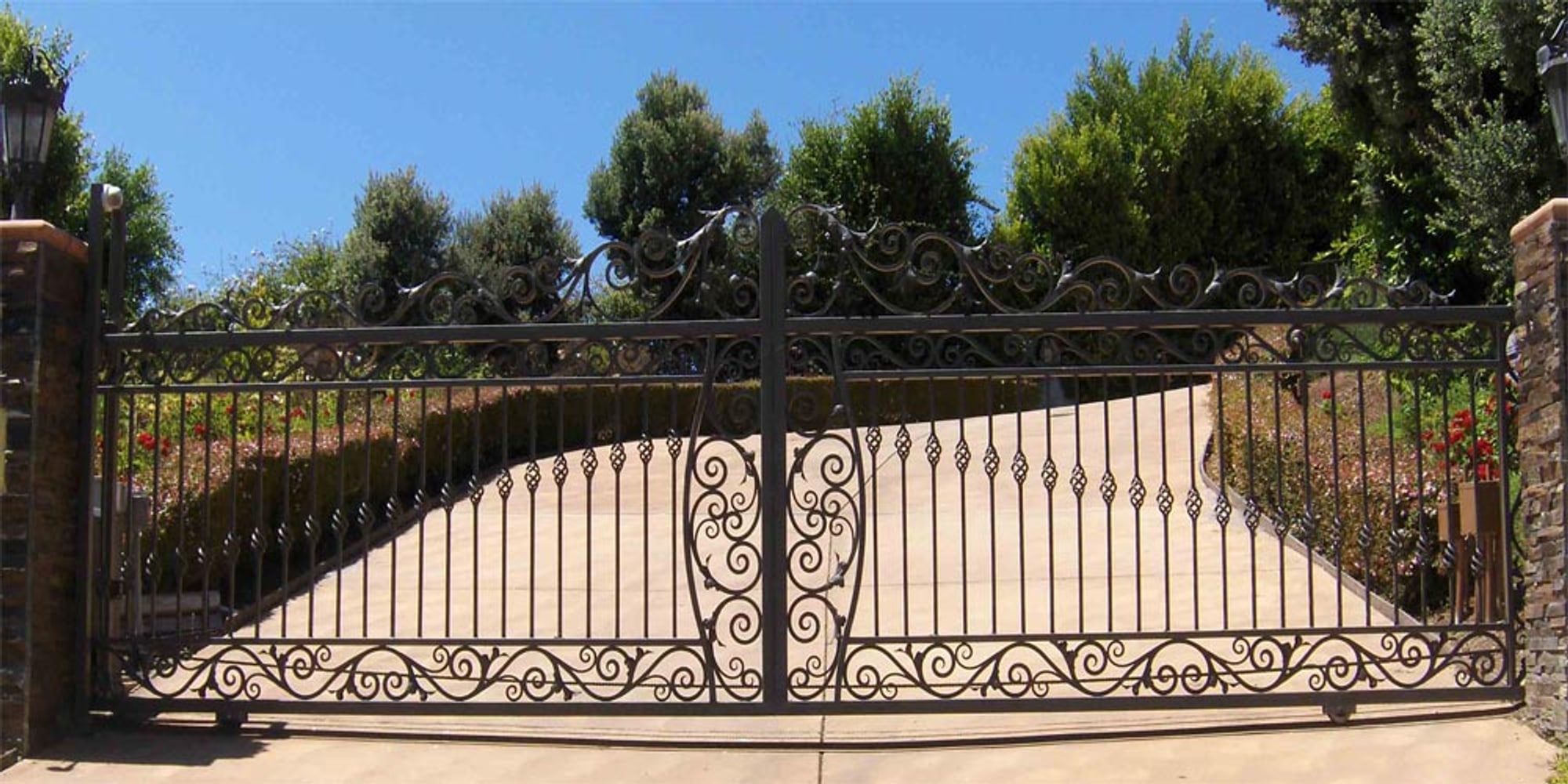 Photo(s) from L A General Steel