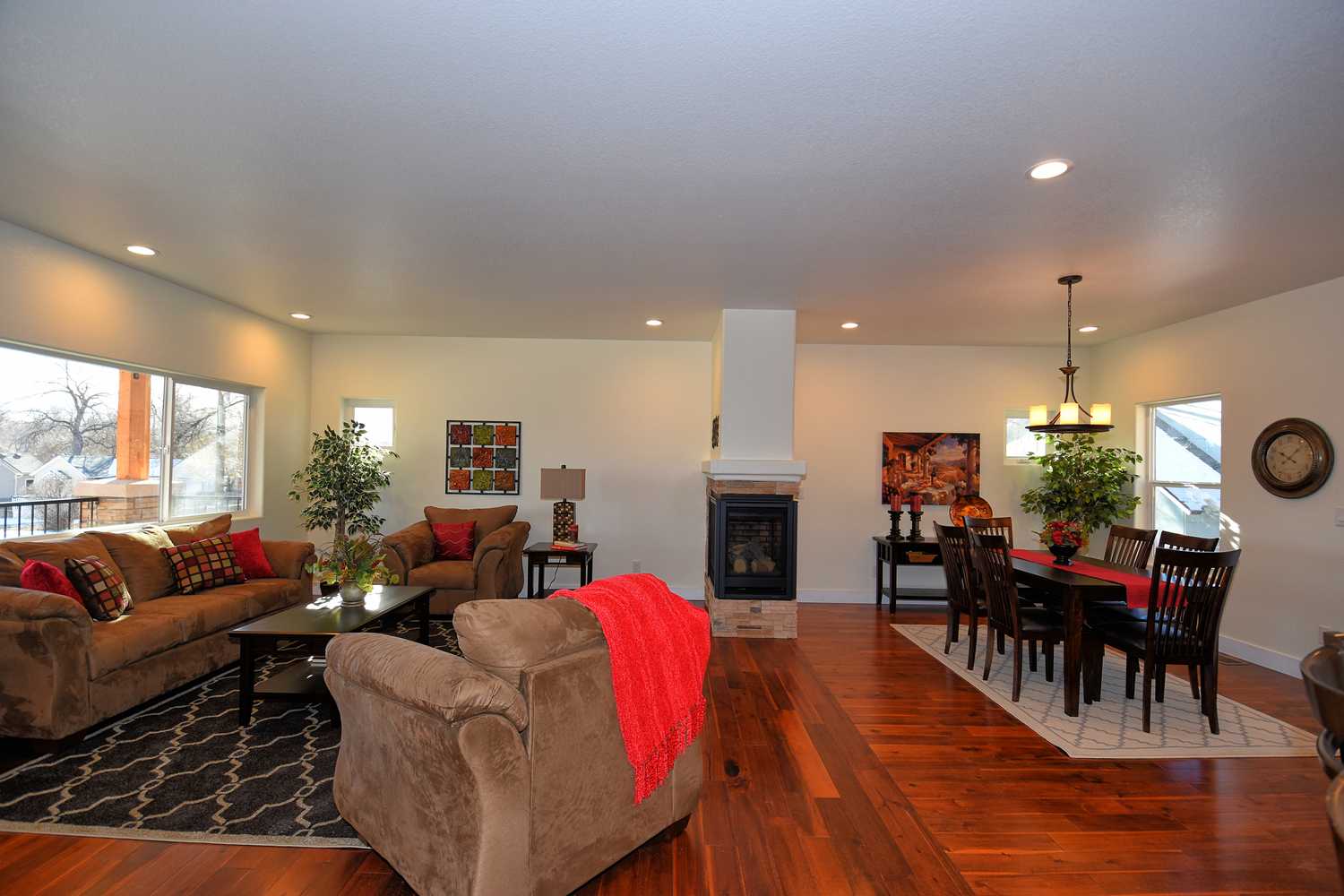 726 N Royer