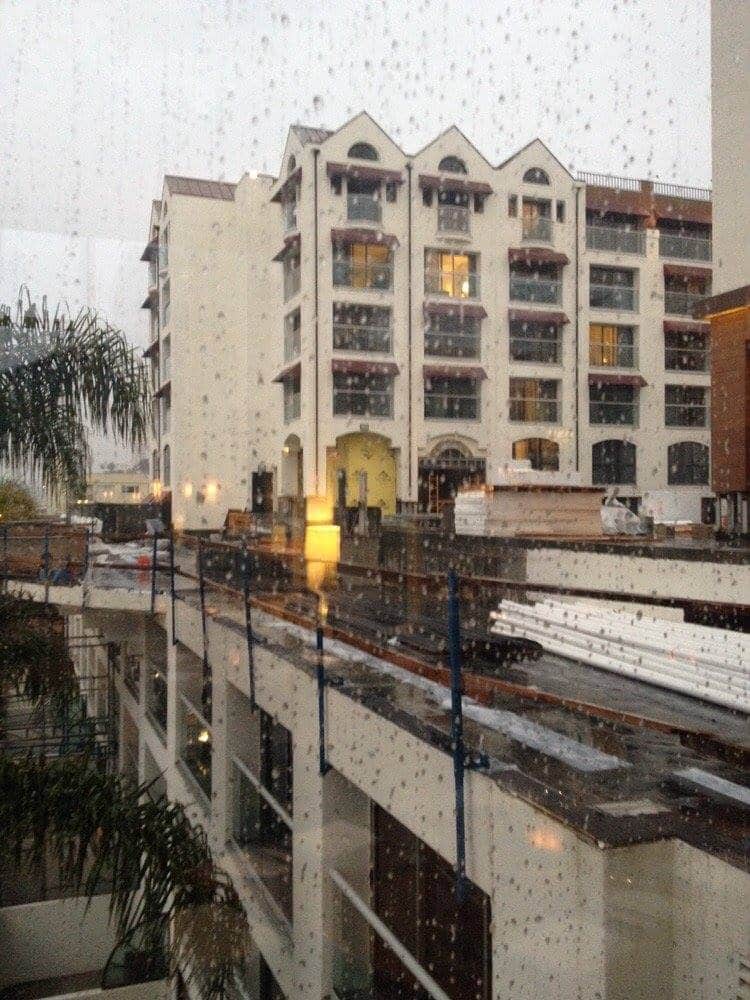 Photo(s) from Leon Pikor