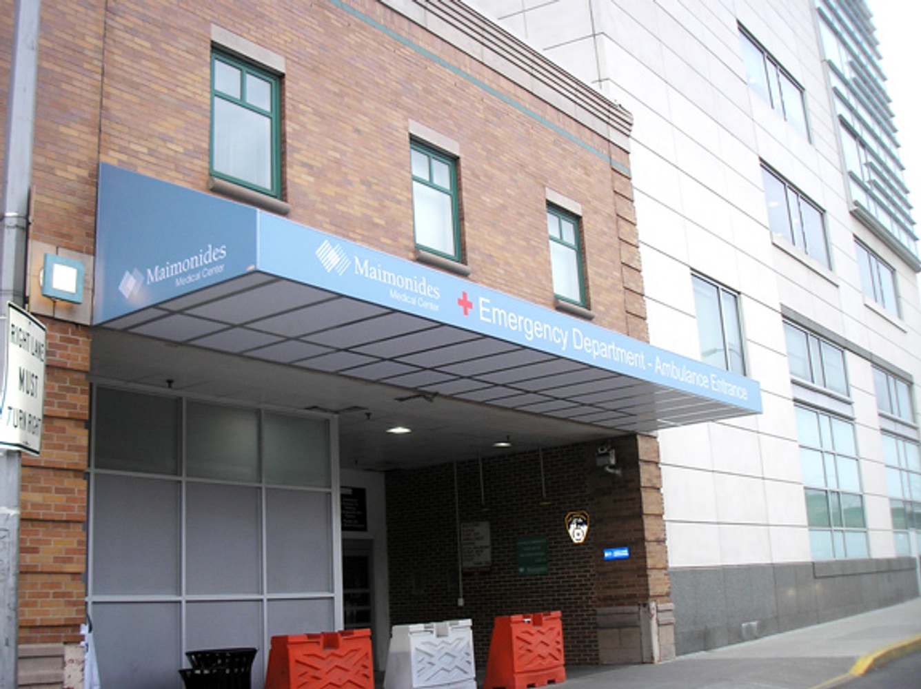 Photo(s) from Capitol Awning Co Inc