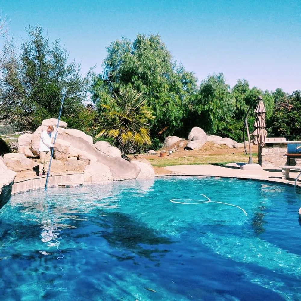 Swimming Pool Cleaning