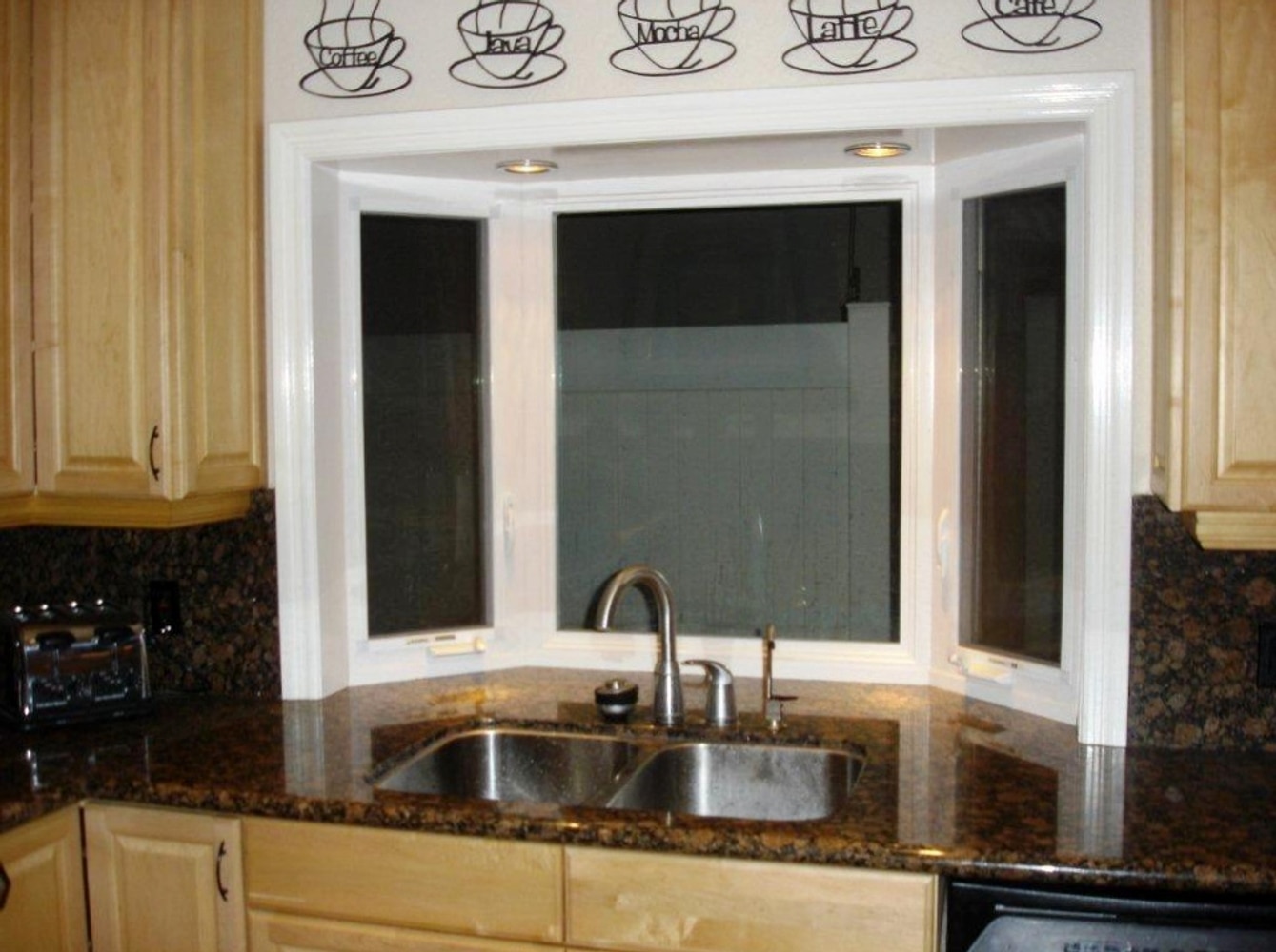 Photo(s) from Shamrock Windows And Doors