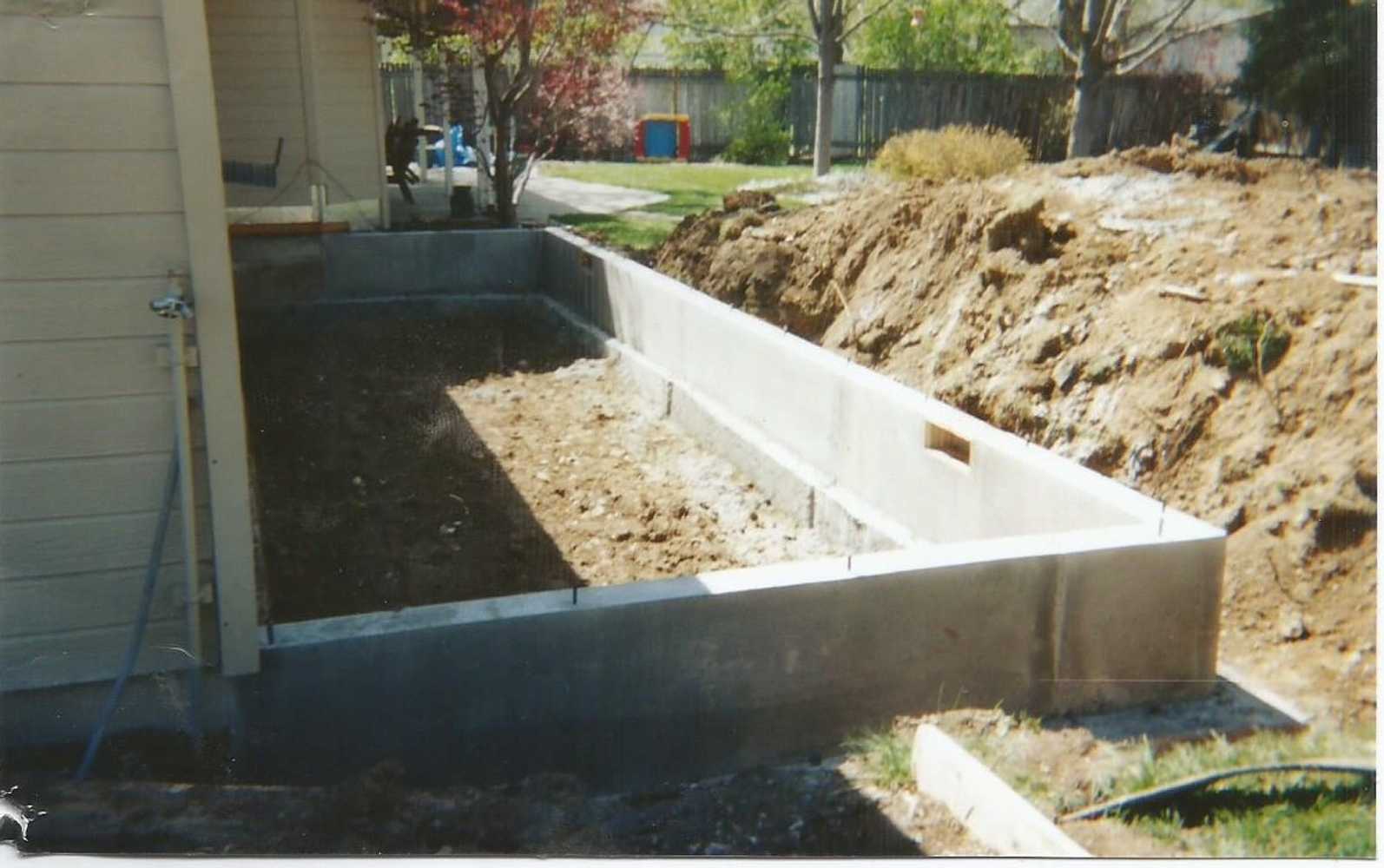 foundation and retaining wall 