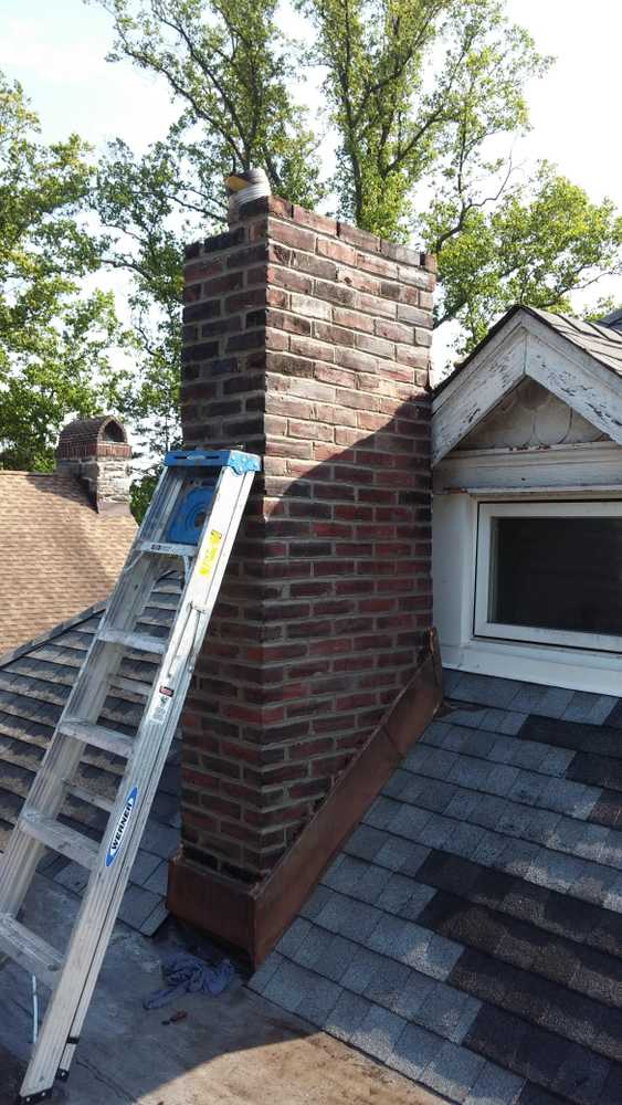 chimney rebuild with stainless stell lining aystem and locktop damper 