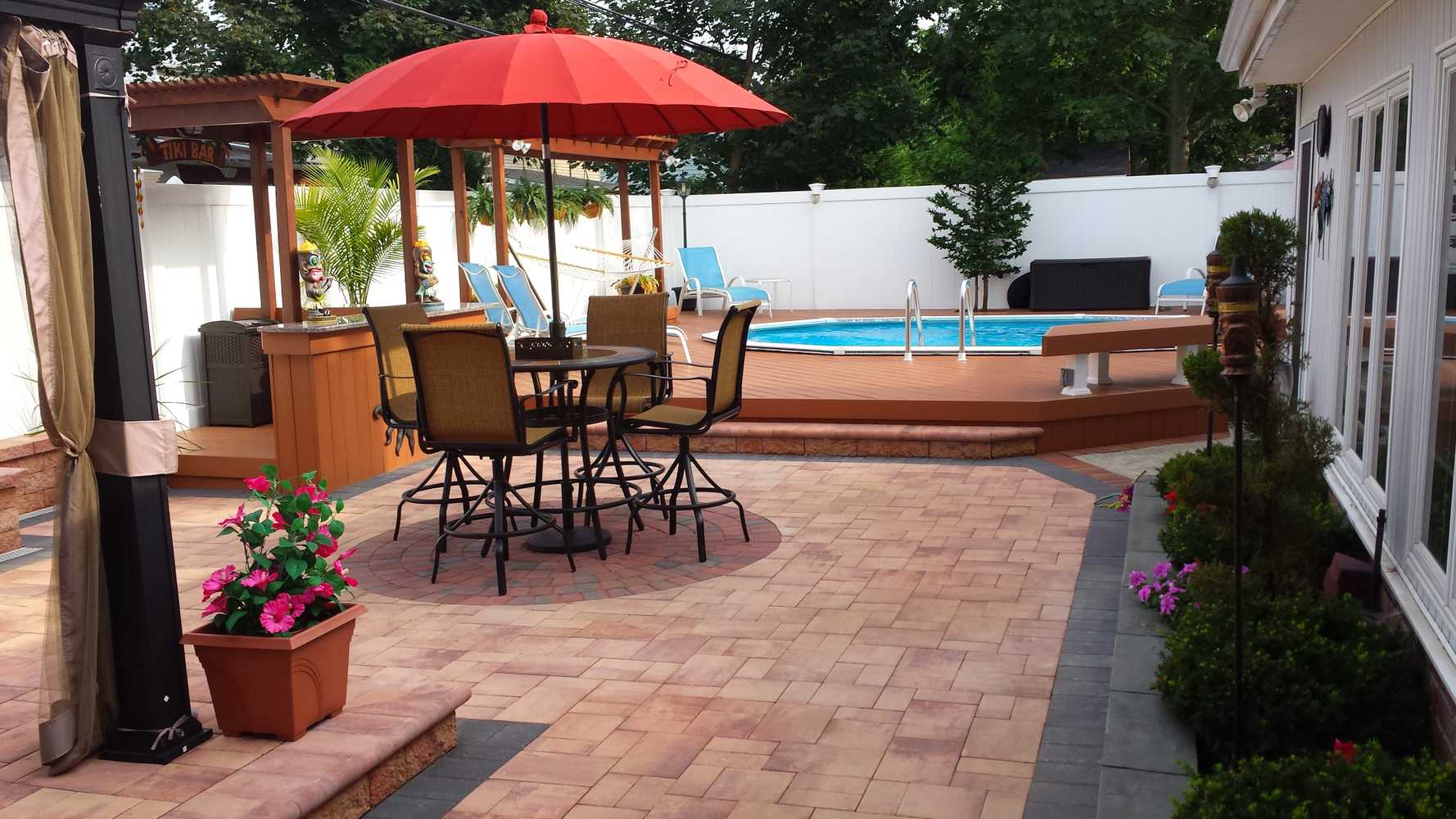 Decks from Li Decks And Remodeling Ltd