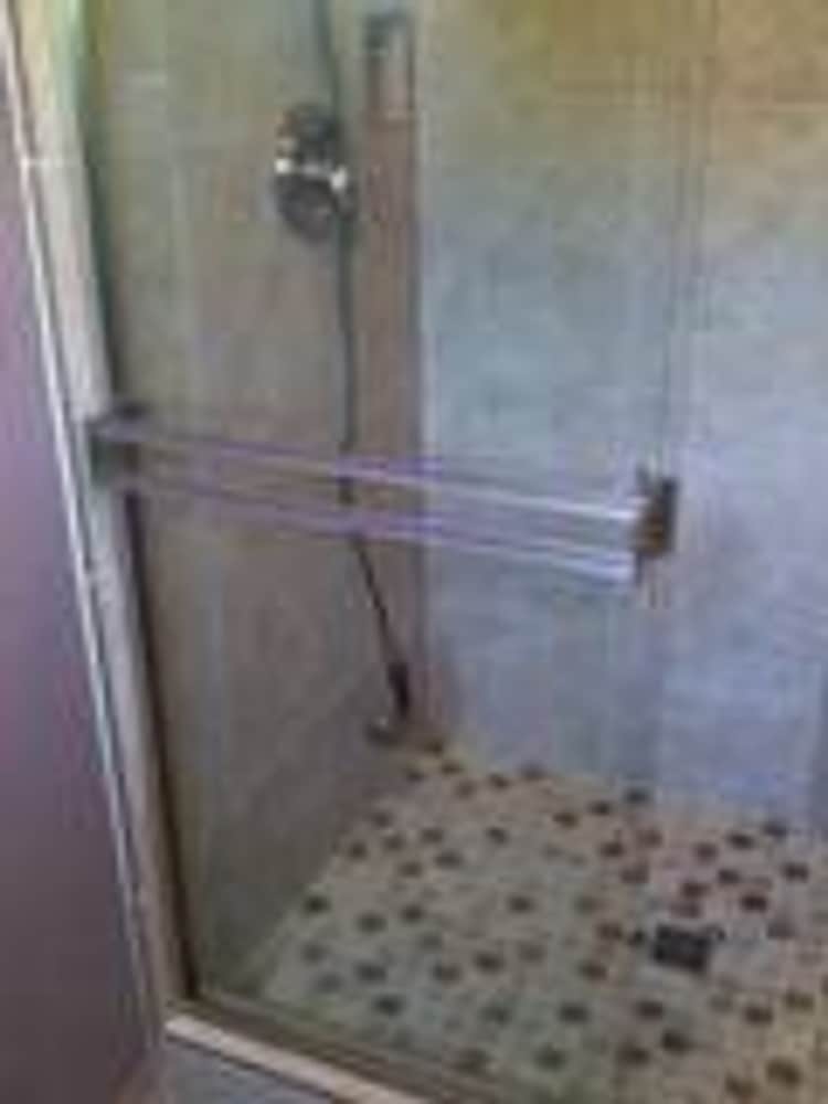 Crawford Tile And Stone L L C Project 1