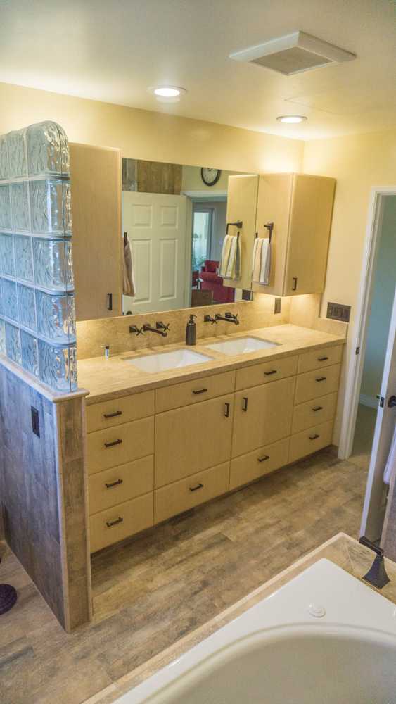 2014: Earthy Wood & Glass Master Bath