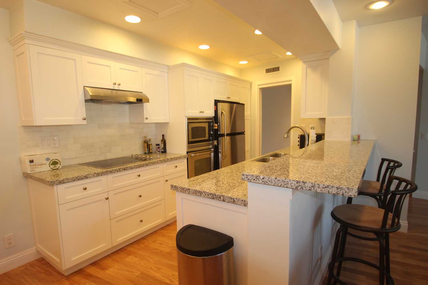 Photo(s) from Kitchen Remodeler - LA