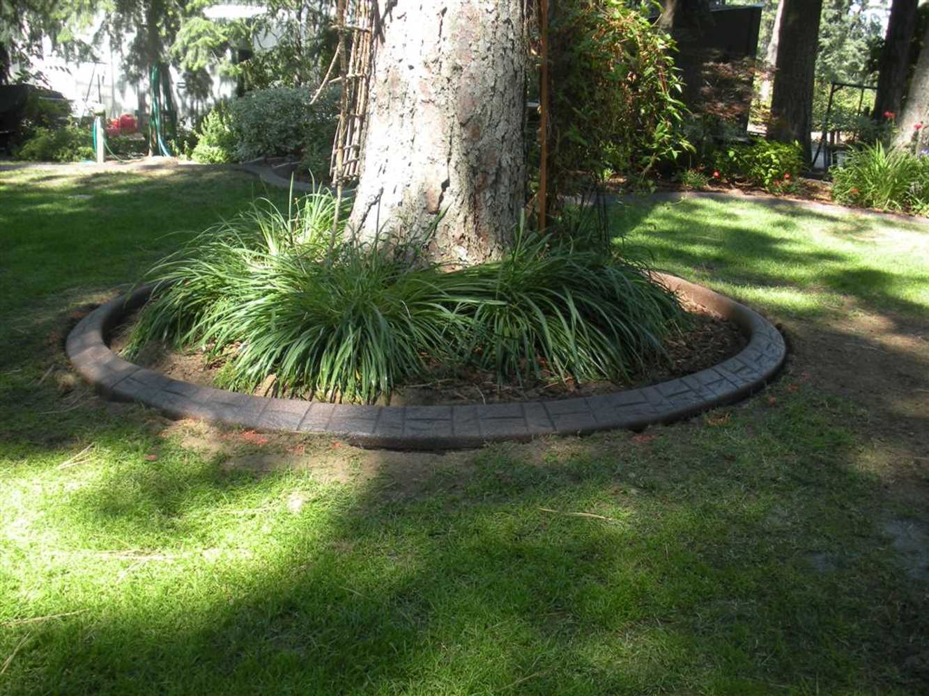 Curb Appeal Landscape Curbing pictures