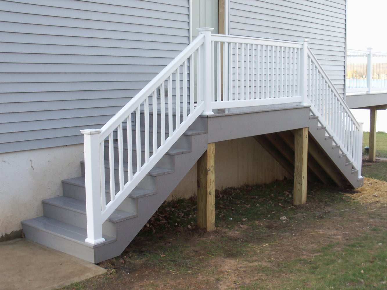 Project photos from Dean's Deck & Construction