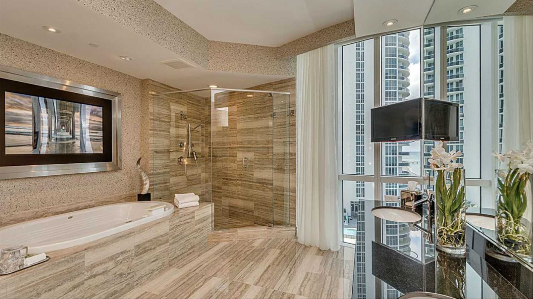 Apartment II in Sunny Isles, FL