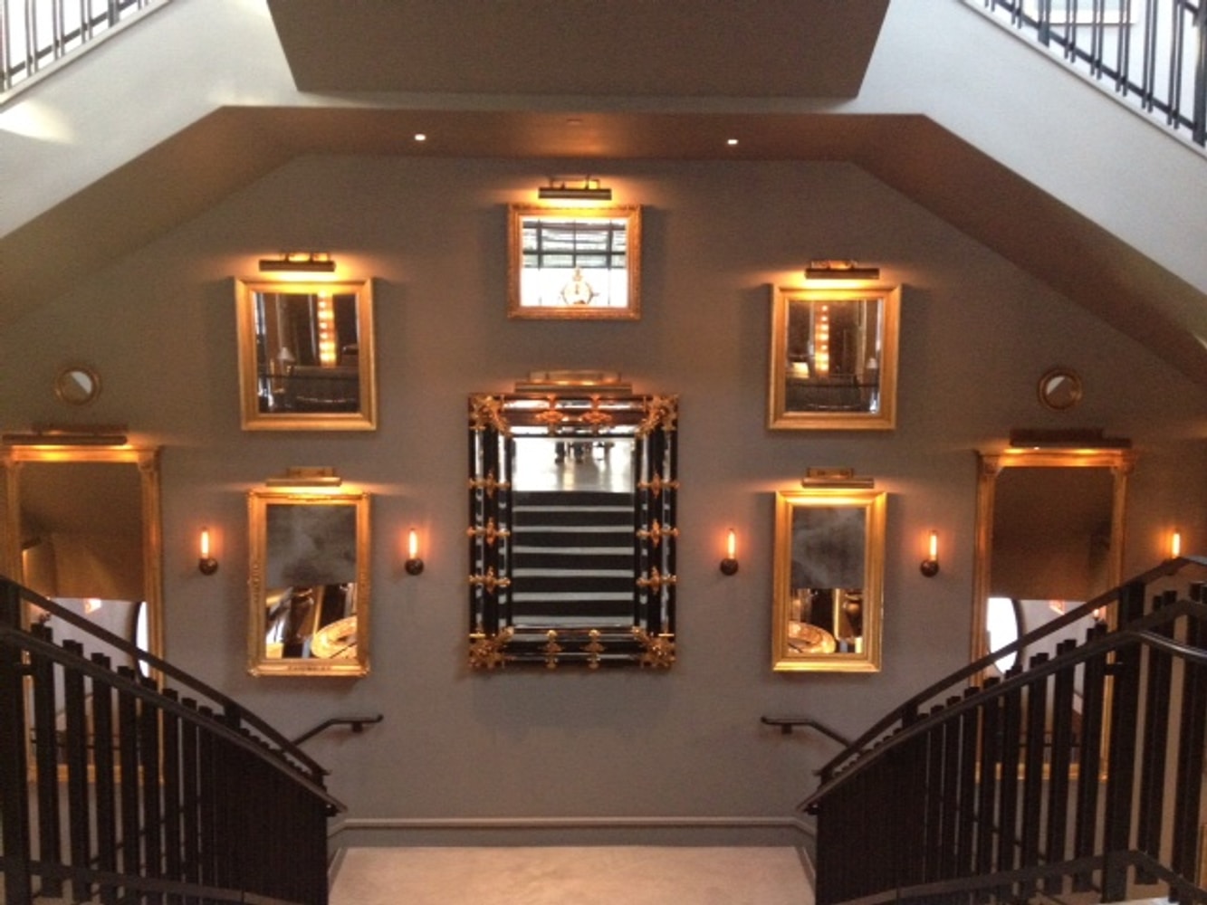 LED Lighting/Fiber Optics