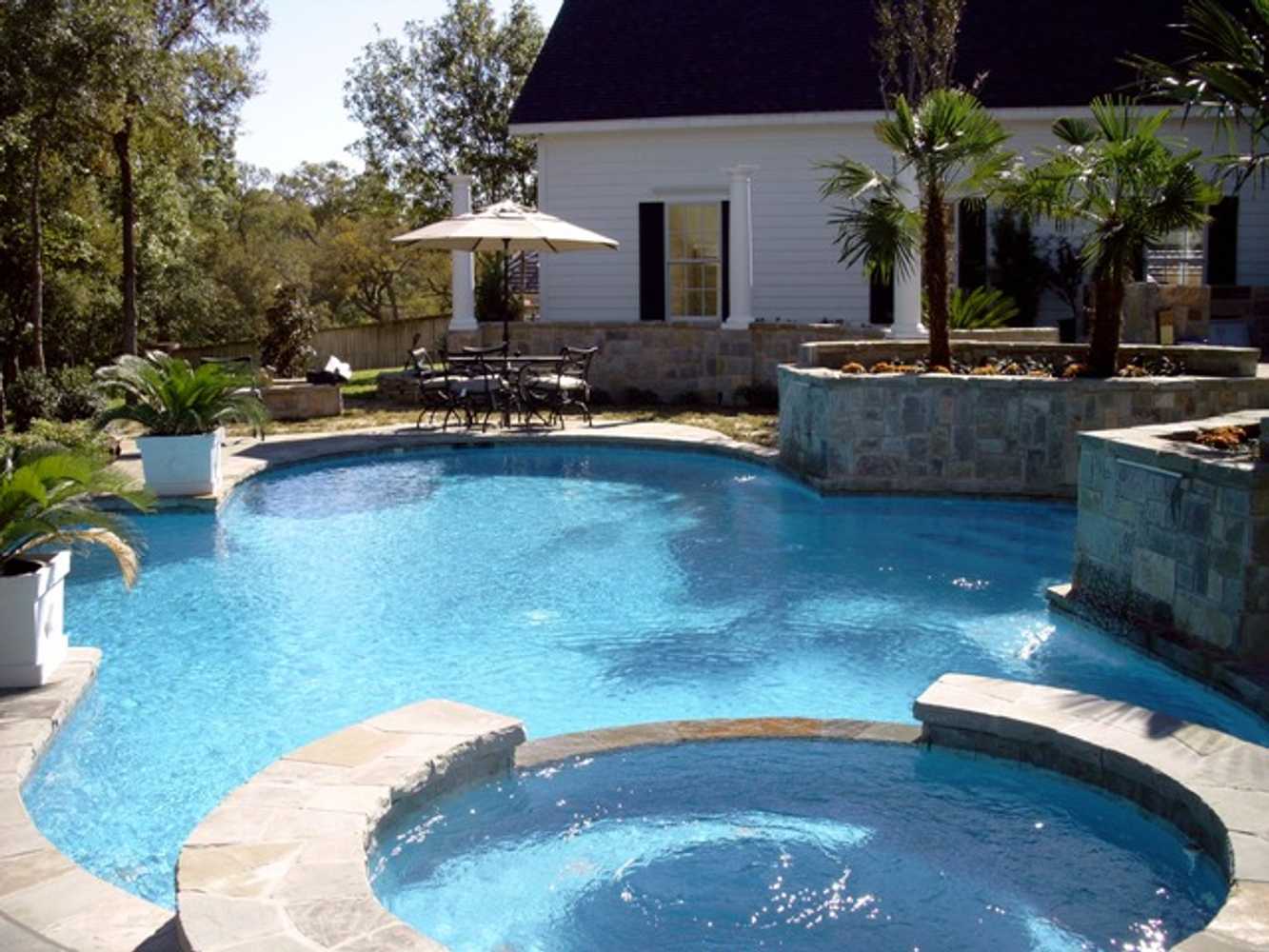 Outdoor projects-Swimming Pools/Decks/Patios/Firepits/rockwork/Cabanas