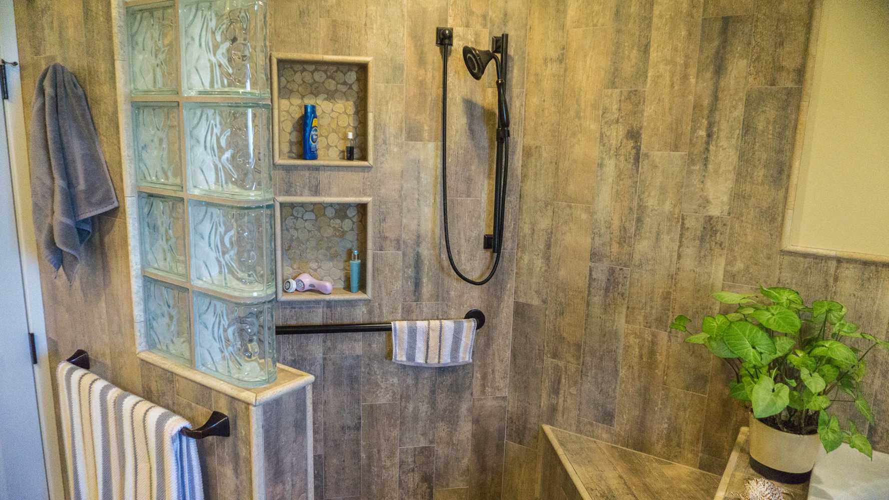 2014: Earthy Wood & Glass Master Bath