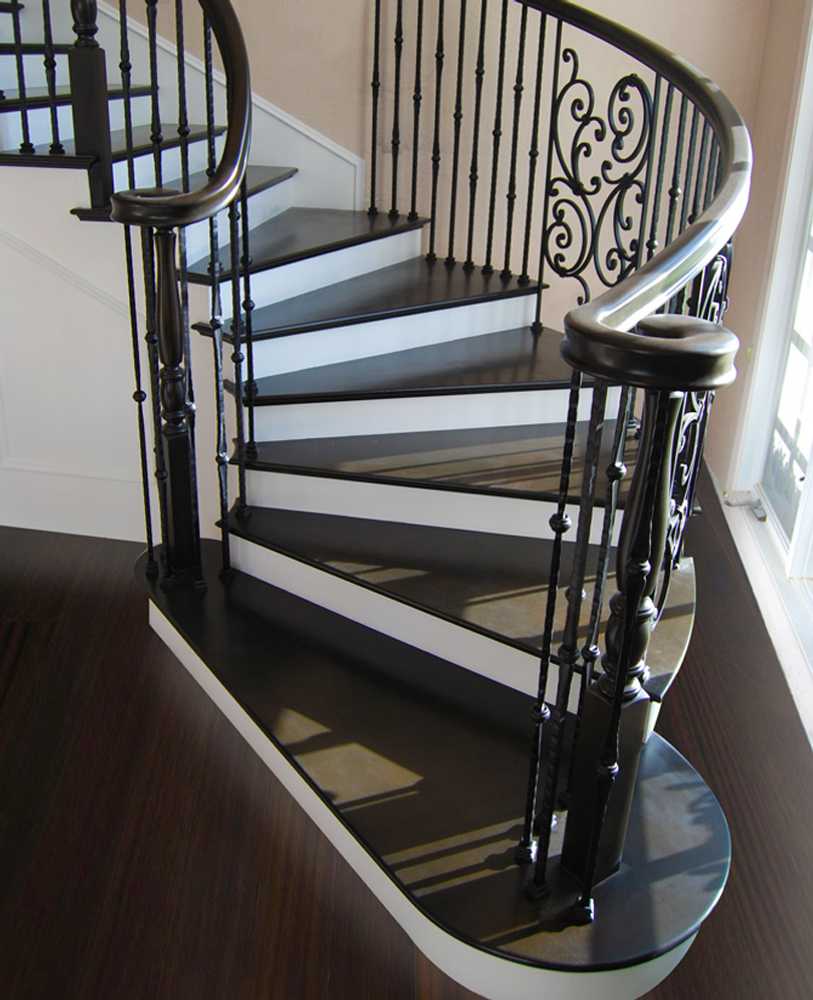 Traditional Stairs