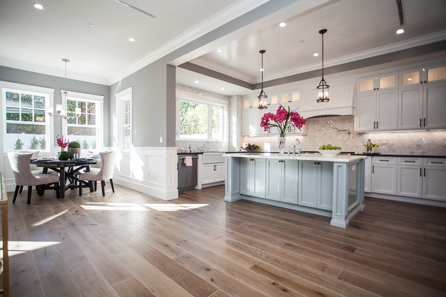 Norwich Sherman Oaks