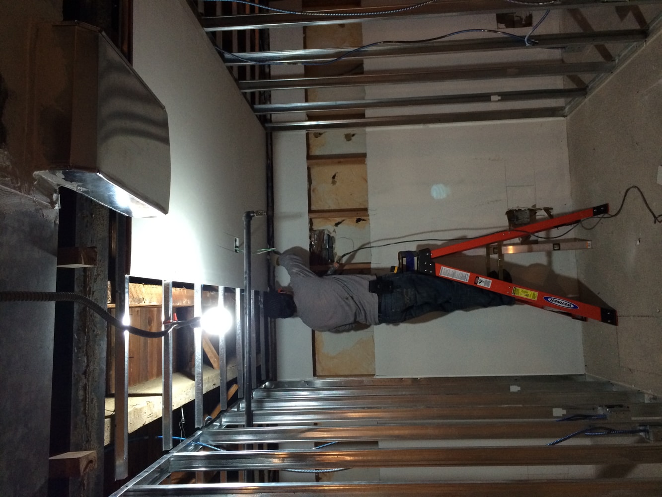 Savvy Beauty Salon - Forest Hills, NY