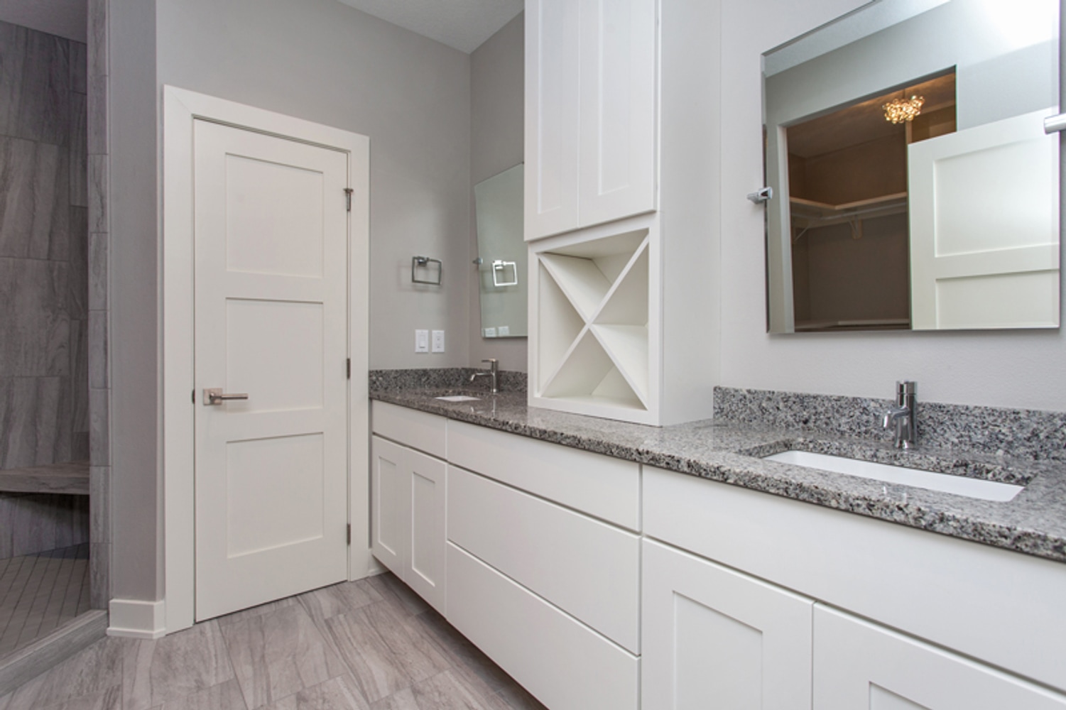 9427 Foxtail Cir, Norwalk