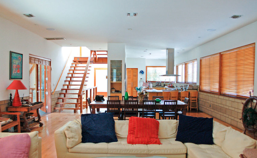 1661 Elevado St. Los Angeles, CA 90026