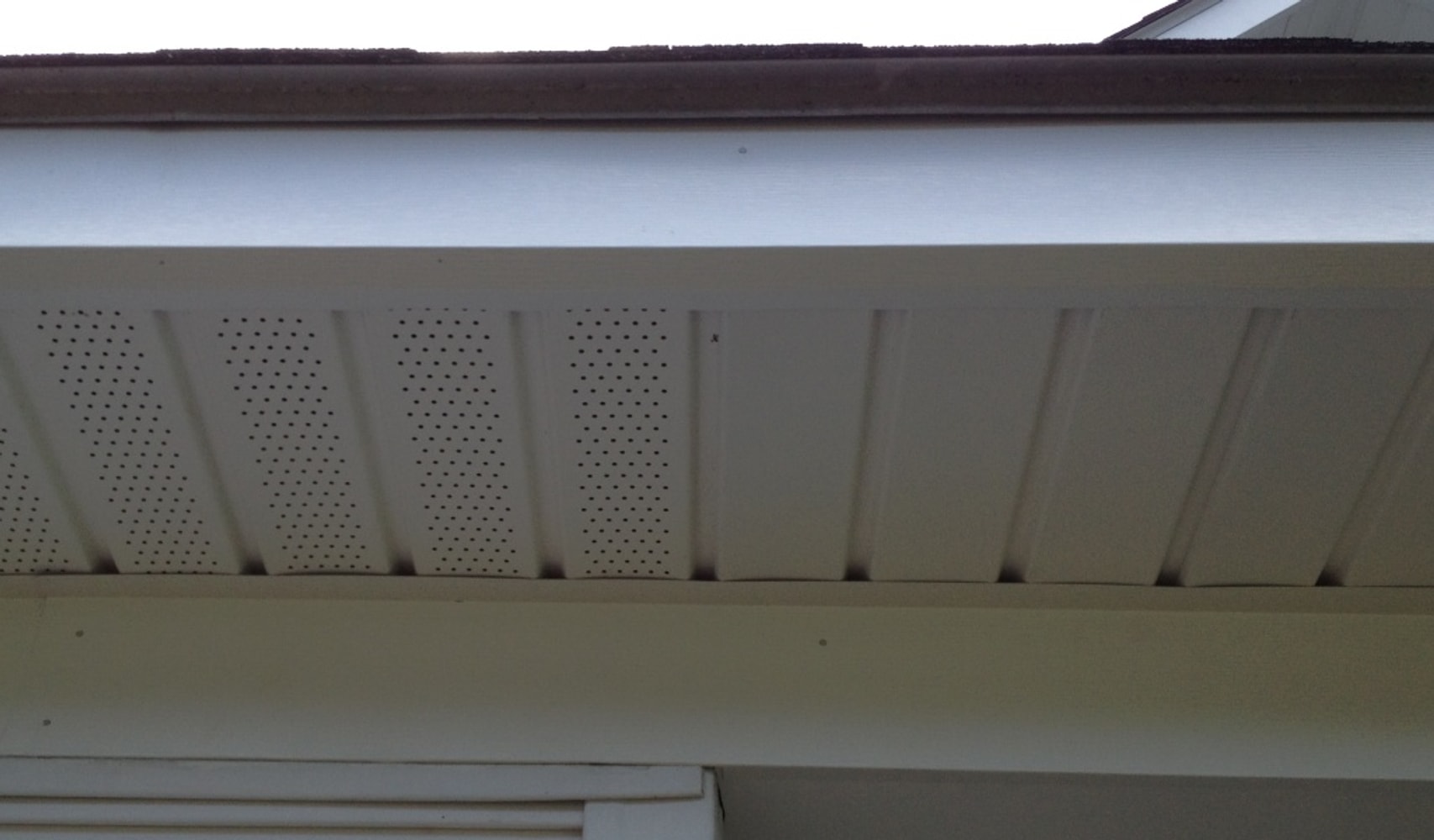 Seamless Gutter and Aluminum Trim Wrap