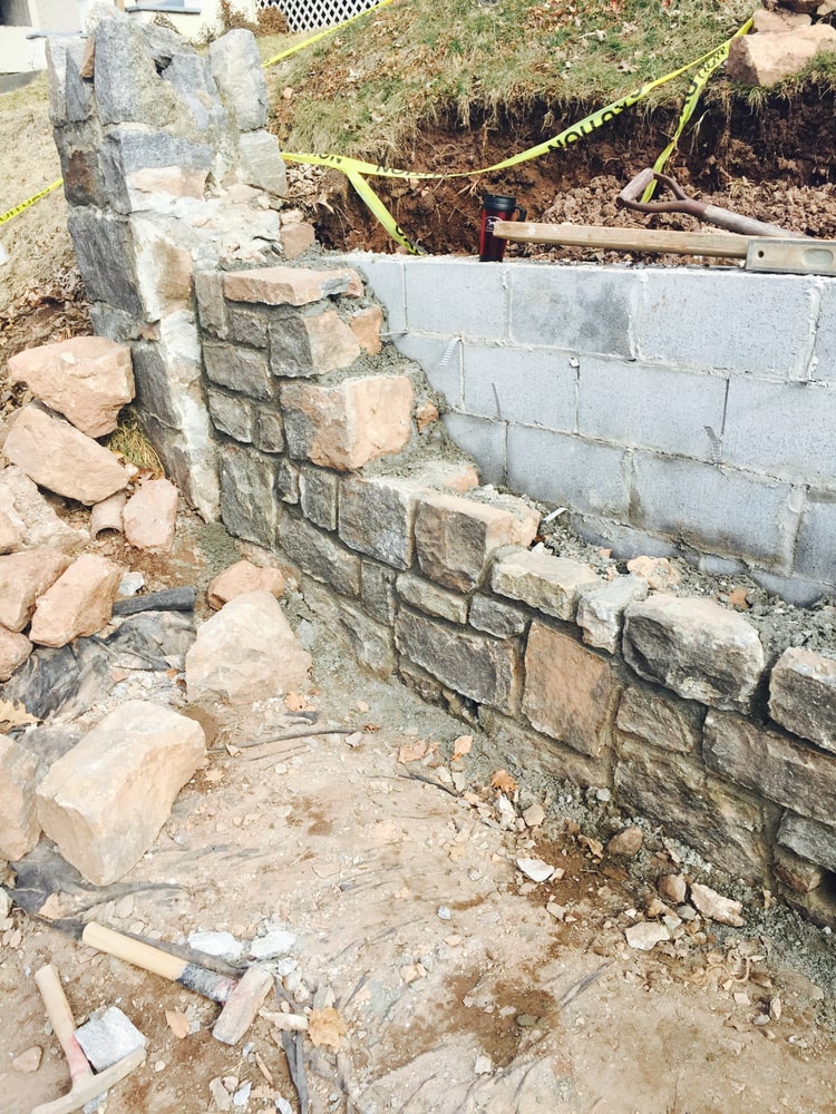 Retaining wall