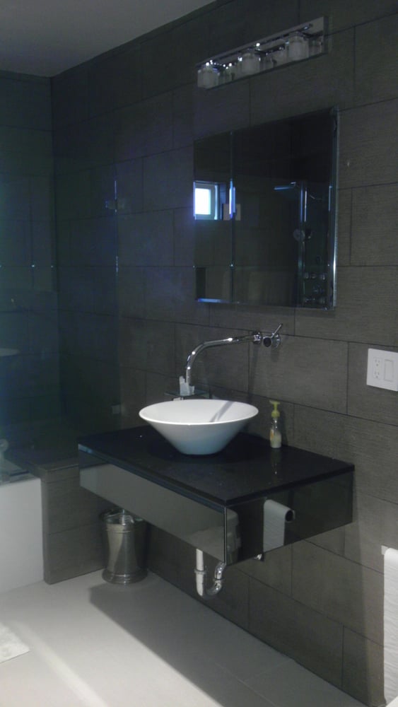 Beverly Hills Modern Bathroom