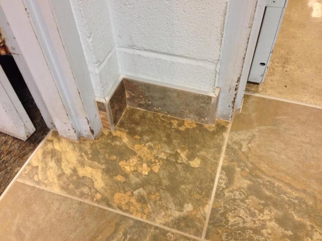 Photo(s) from Robert Rothlisberger