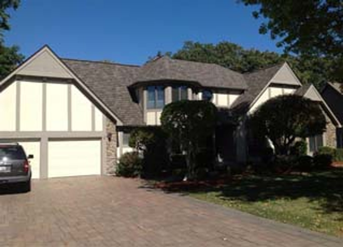  CertaSeal Conctruction Roofing, Siding and gutter repair and installation 